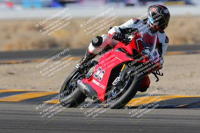 media/Dec-18-2022-SoCal Trackdays (Sun) [[8099a50955]]/Turn 4 (1pm)/